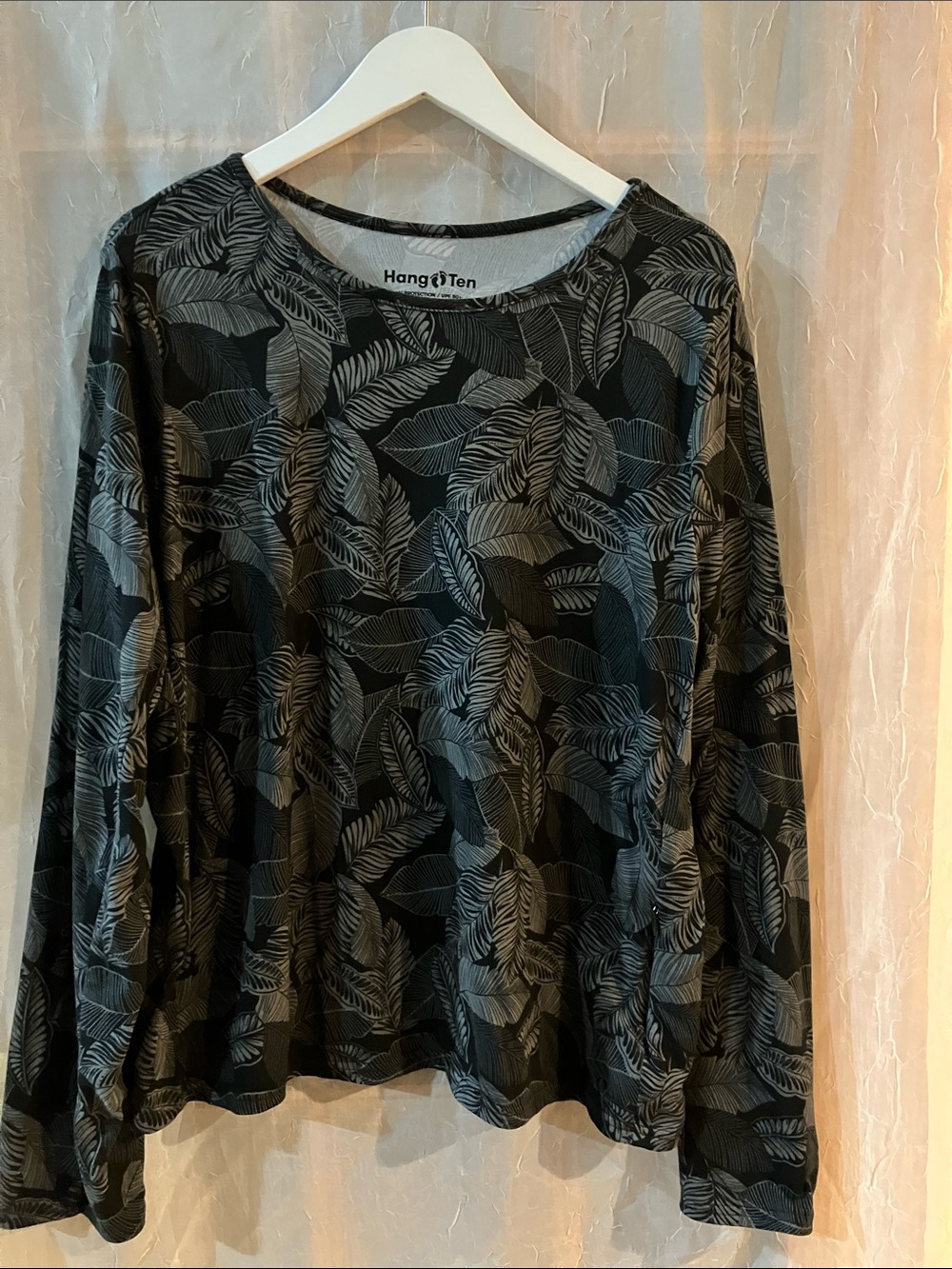 Hang Ten Black Leaf-Print Long Sleeve Tee